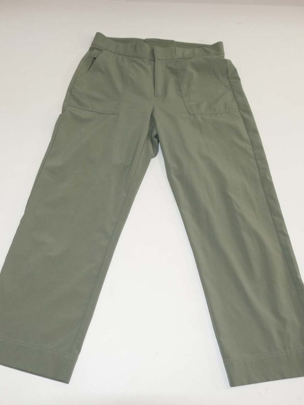 Athleta Women's Tribeca Utility Crop Athletic Pants Size 4 Green 26" Inseam